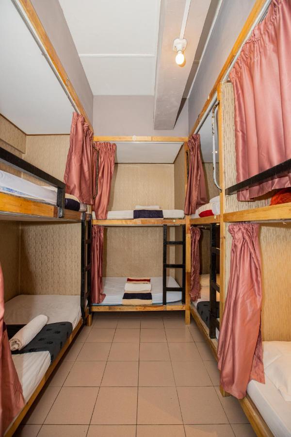 بيت شباب Escape Backpackers Kk كوتا كينابالو المظهر الخارجي الصورة