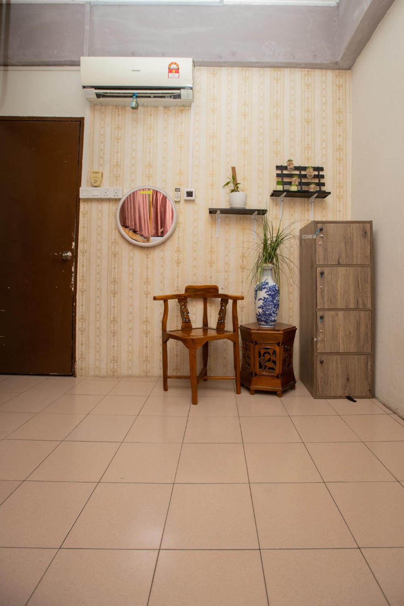 بيت شباب Escape Backpackers Kk كوتا كينابالو المظهر الخارجي الصورة